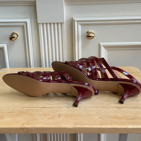 Shoes - Picture 4 of 4